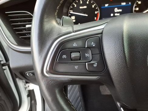 Used 2023 Buick Envision Preferred image 34