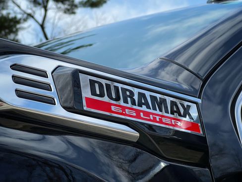 New 2026 GMC Sierra 2500 Denali w/ Denali Reserve Package image 14