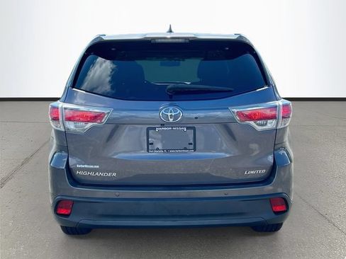 Used 2016 Toyota Highlander Limited Platinum FWD image 30