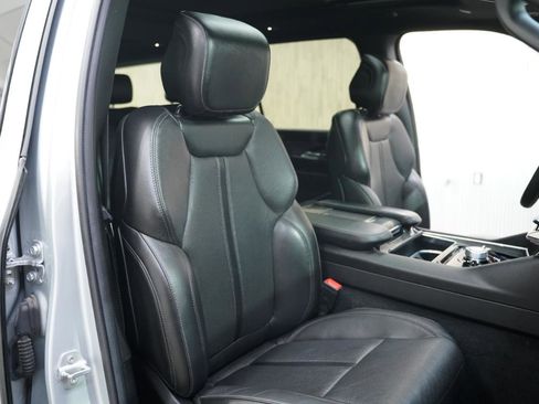 Used 2022 Jeep Wagoneer Series II w/ Premium Group I image 28