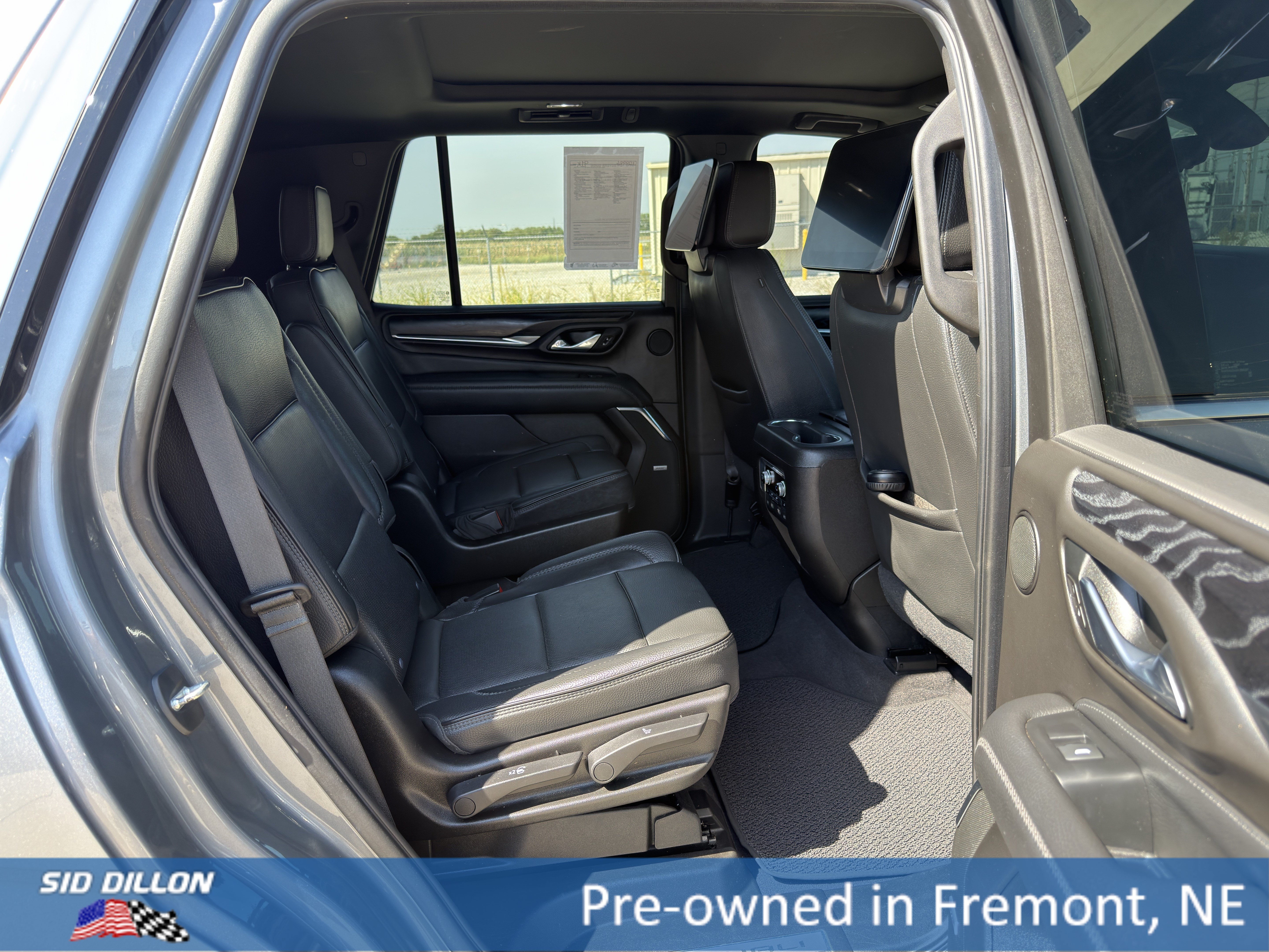Used 2021 GMC Yukon Denali w/ Denali Ultimate Package AWD/4WD image 20