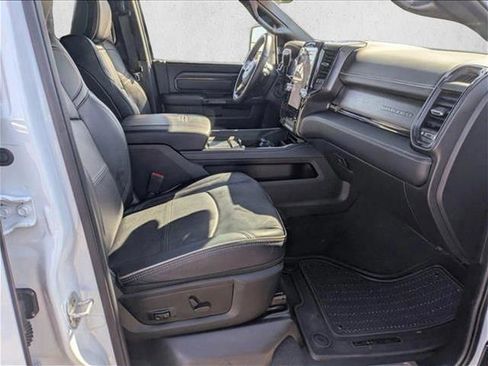 Used 2024 RAM 2500 Limited image 19