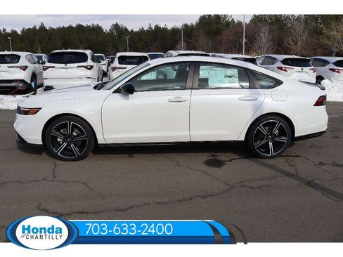 New 2026 Honda Accord Hybrid Sport image 4