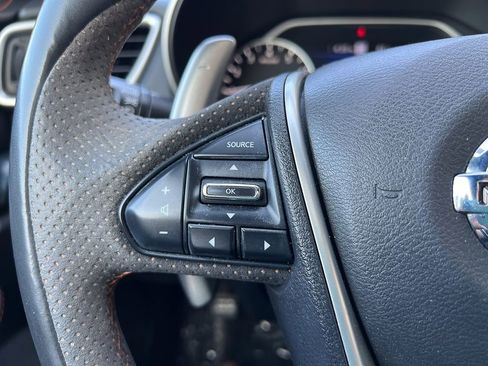 Used 2022 Nissan Maxima SR w/ Sport Mat Group FWD image 16