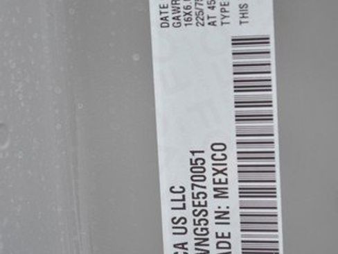 New 2025 RAM ProMaster 1500 w/ Convenience Group image 11