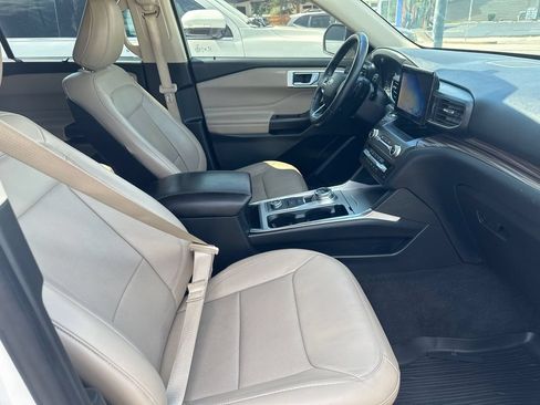 Used 2020 Ford Explorer Limited AWD/4WD image 28