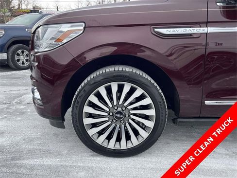 Used 2018 Lincoln Navigator Reserve w/ Technology Package image 7