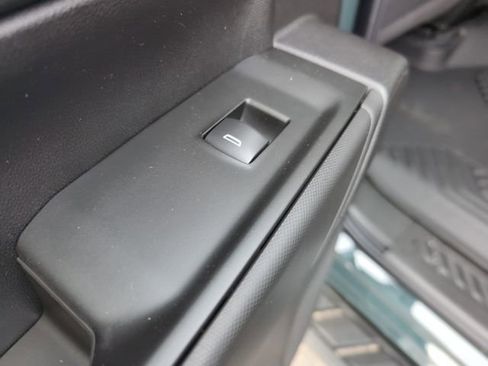 New 2026 Chevrolet Silverado 1500 Custom Trail Boss w/ LPO, Dark Essentials Package image 12