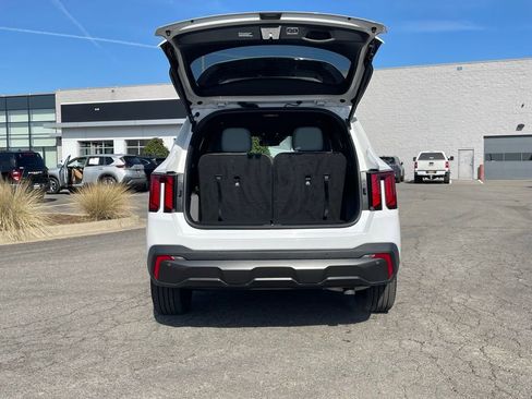 New 2025 Kia Sorento SX Prestige w/ Sage Leather Package image 7