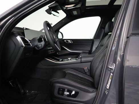 New 2026 BMW X5 xDrive40i w/ M Sport Package AWD/4WD image 5