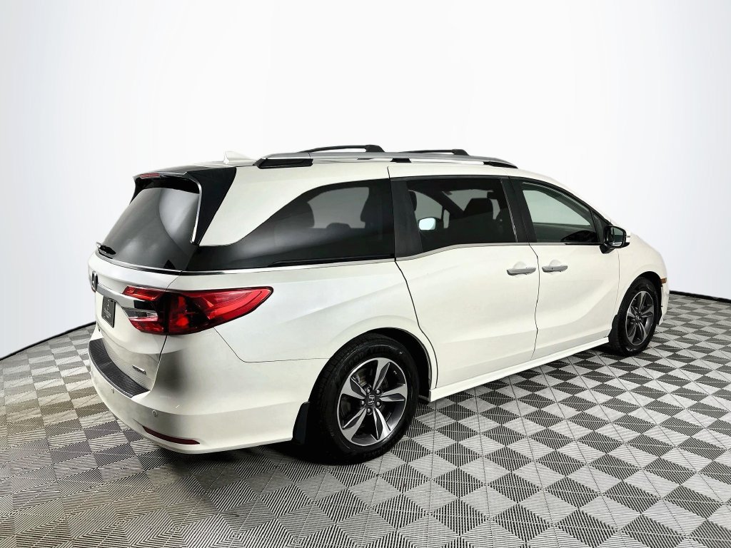 Used 2018 Honda Odyssey Touring image 7