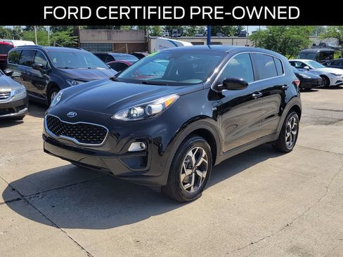 Used 2021 Kia Sportage LX AWD/4WD image 2