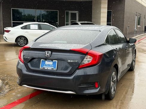Used 2020 Honda Civic LX image 5