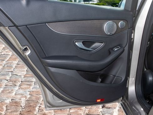 Used 2019 Mercedes-Benz C 300 4MATIC Sedan w/ Premium Package image 11