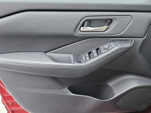 New 2026 Nissan Rogue SV image 15