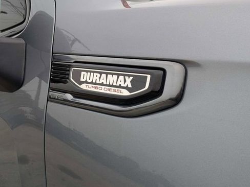 Used 2022 GMC Sierra 1500 AT4 w/ AT4 Preferred Package image 12