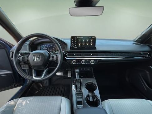 Used 2025 Honda Civic Sport image 16