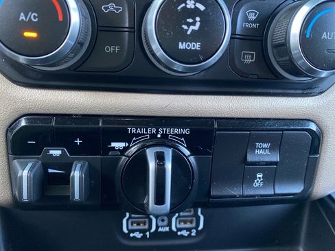 Used 2022 RAM 1500 Laramie w/ Trailer Tow Group image 14