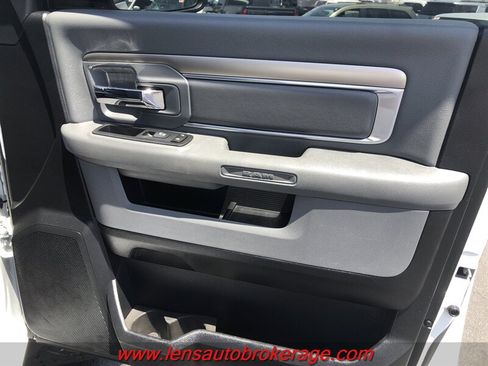 Used 2017 RAM 1500 Big Horn RWD image 20