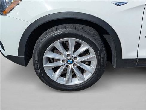 Used 2017 BMW X3 sDrive28i image 15