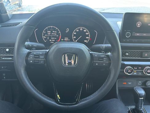 Used 2023 Honda Civic Sport image 7