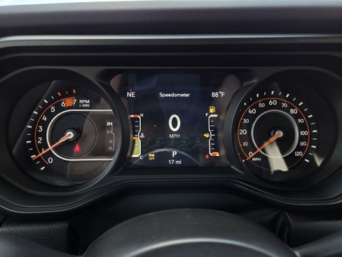New 2026 Jeep Wrangler Unlimited Sahara AWD/4WD image 38