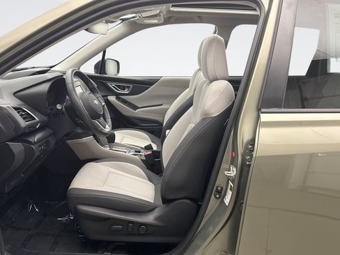 Used 2021 Subaru Forester Premium w/ Popular Package #1 AWD/4WD image 11