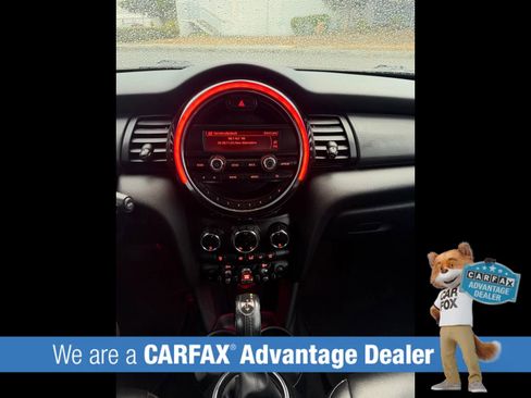 Used 2015 MINI Cooper 2-Door Hardtop image 12