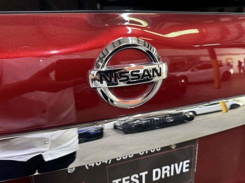 Used 2019 Nissan Pathfinder SL FWD image 45