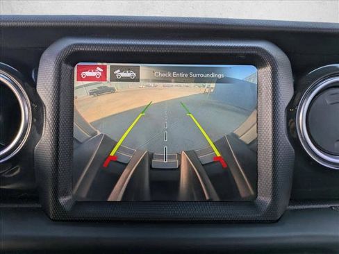 Used 2021 Jeep Wrangler Unlimited Rubicon image 14