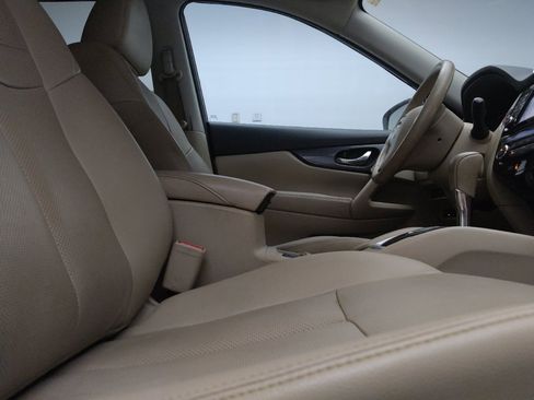 Used 2015 Nissan Rogue SL w/ SL Premium Package FWD image 21