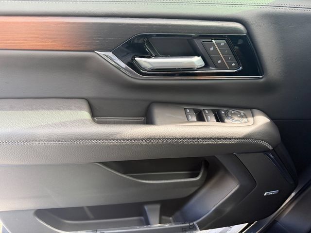 New 2026 GMC Yukon Denali AWD/4WD image 23