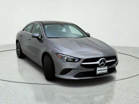 Used 2023 Mercedes-Benz CLA 250 w/ Premium Package image 4