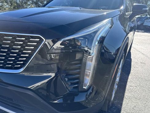 Used 2021 Cadillac XT4 Premium Luxury w/ Enhanced Visibility Package image 9