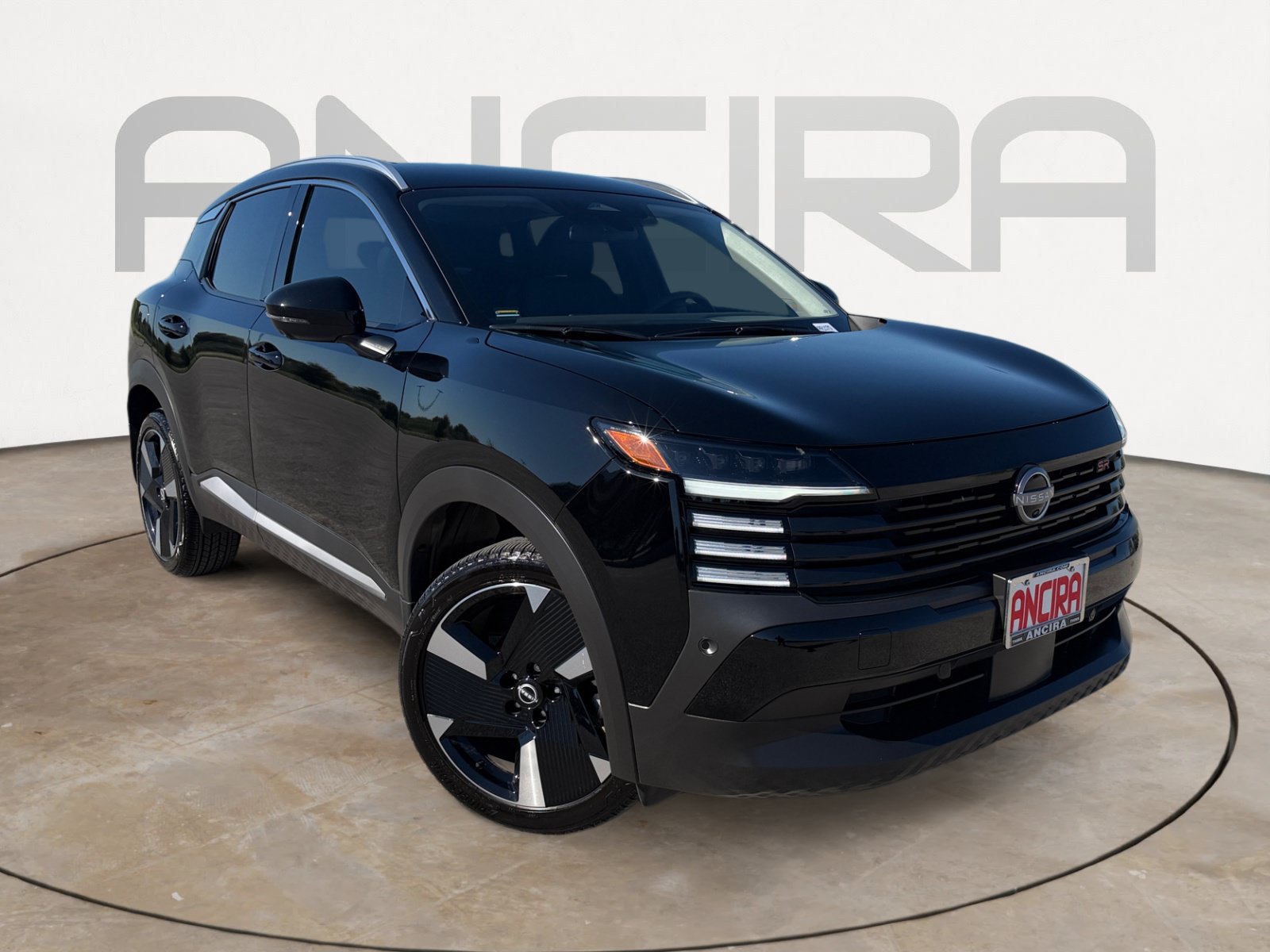 Used 2026 Nissan Kicks SR FWD image 4