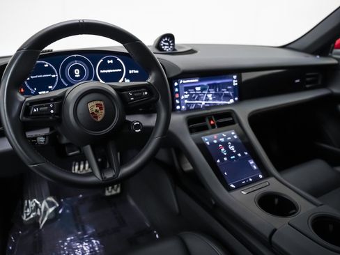 Used 2024 Porsche Taycan 4S w/ Premium Package image 4