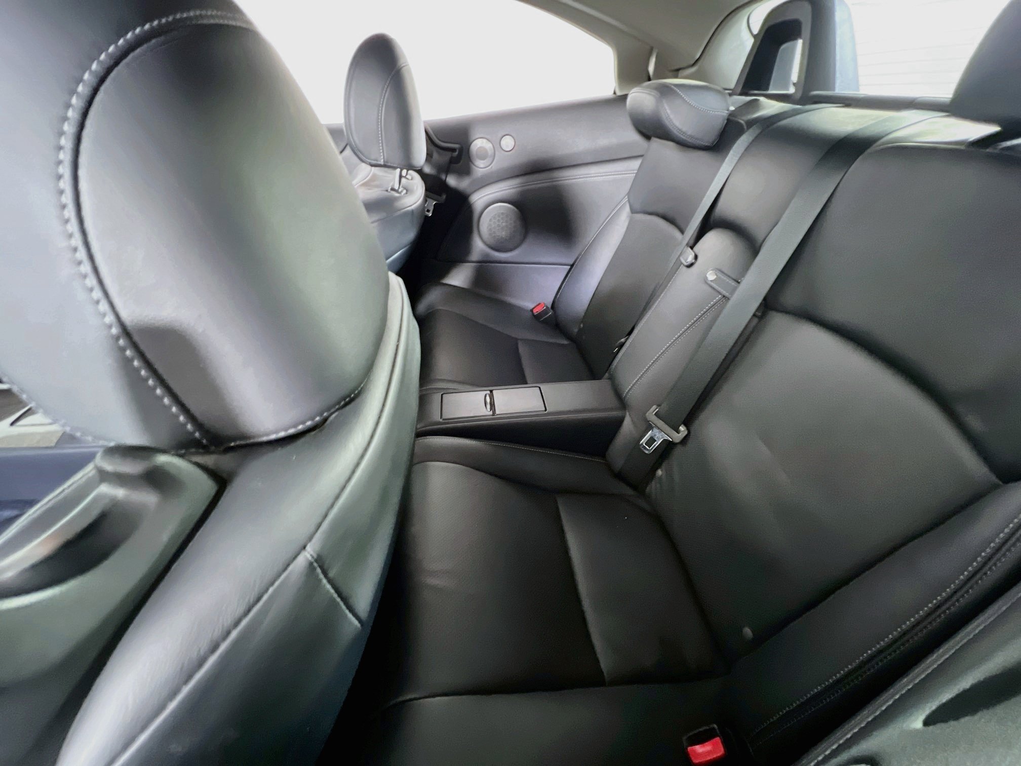 Used 2010 Lexus IS 250C w/ Luxury Pkg RWD image 24