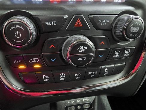 Used 2019 Dodge Durango GT AWD/4WD image 43