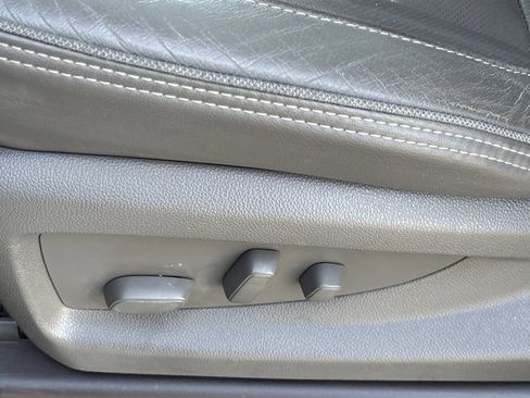 Used 2019 GMC Yukon Denali w/ Denali Ultimate Package image 24