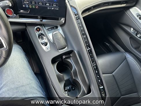 Used 2021 Chevrolet Corvette Stingray Preferred Cpe w/ Z51 Performance Package image 7