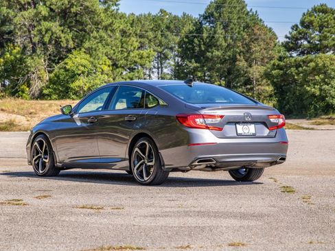 Used 2020 Honda Accord Sport image 8