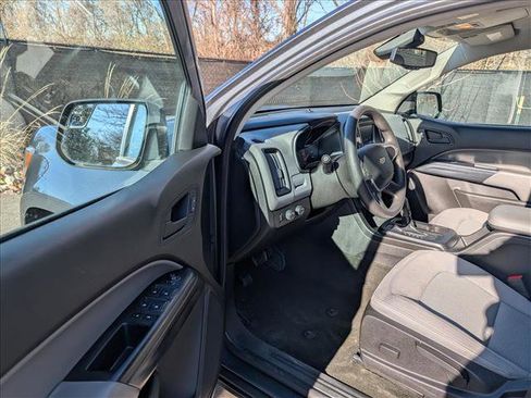 Used 2017 Chevrolet Colorado W/T w/ Custom Special Edition image 24