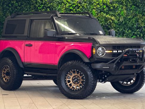 Used 2024 Ford Bronco Black Diamond image 2