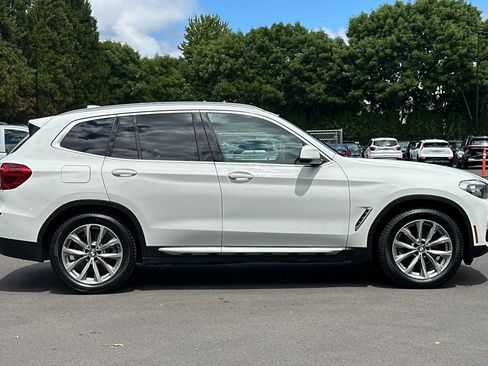 Used 2019 BMW X3 sDrive30i RWD image 3