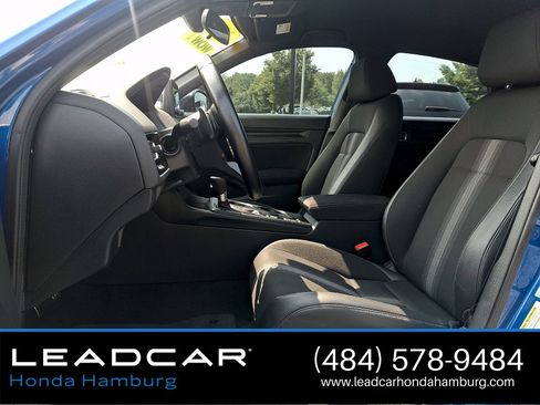 Used 2022 Honda Civic Sport image 14