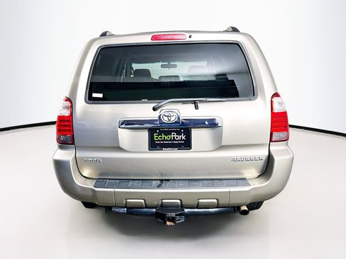 Used 2008 Toyota 4Runner SR5 image 7