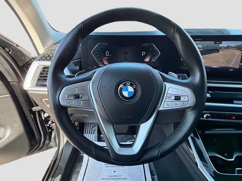 Used 2023 BMW X7 xDrive40i AWD/4WD image 40