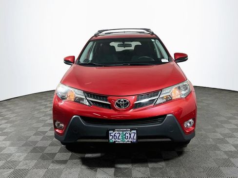 Used 2014 Toyota RAV4 XLE AWD/4WD image 2