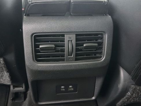 Used 2023 Nissan Rogue SV w/ SV Premium B Package FWD image 26