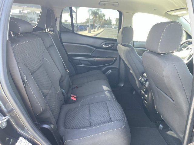 Used 2017 GMC Acadia SLE FWD image 26